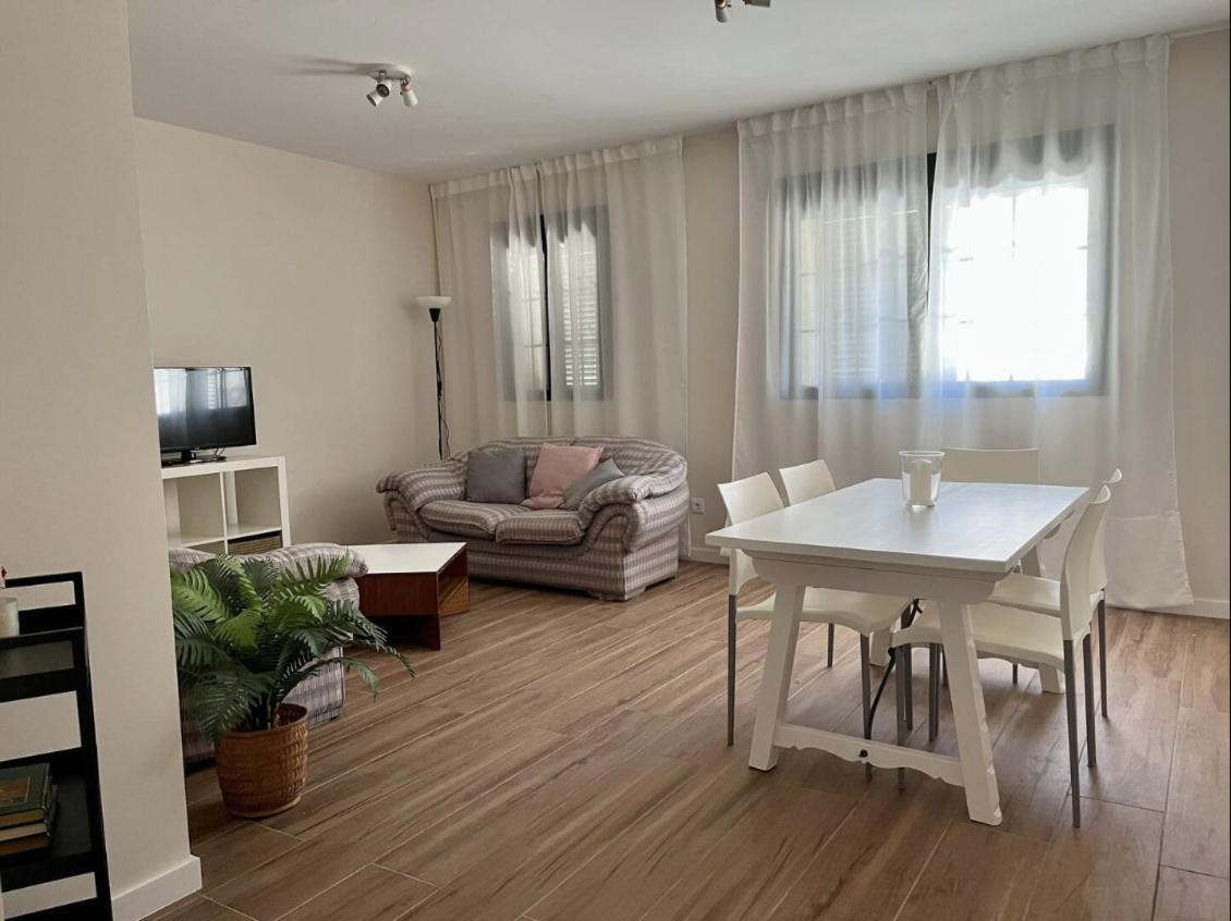 Apartamentos El Piquillo En Cadalso De Los Vidrios Exterior foto