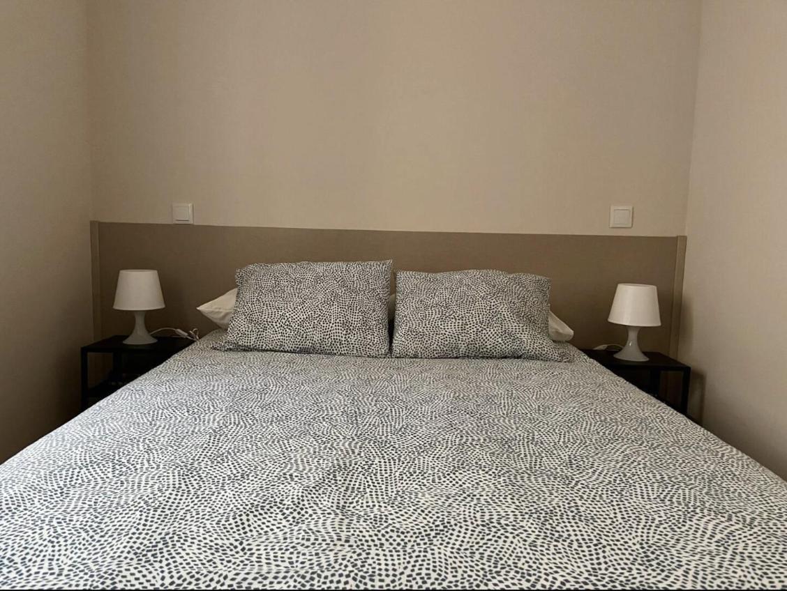 Apartamentos El Piquillo En Cadalso De Los Vidrios Exterior foto